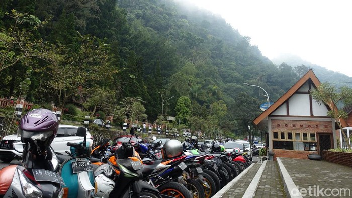 Kawasan Kaliurang diserbu wisatawan