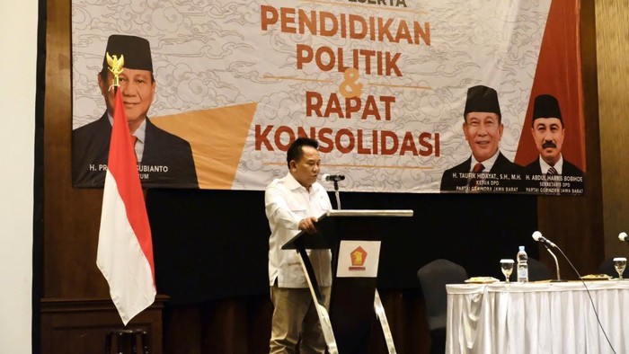 Ketua DPRD Gerindra Jabar Taufik Hidayat