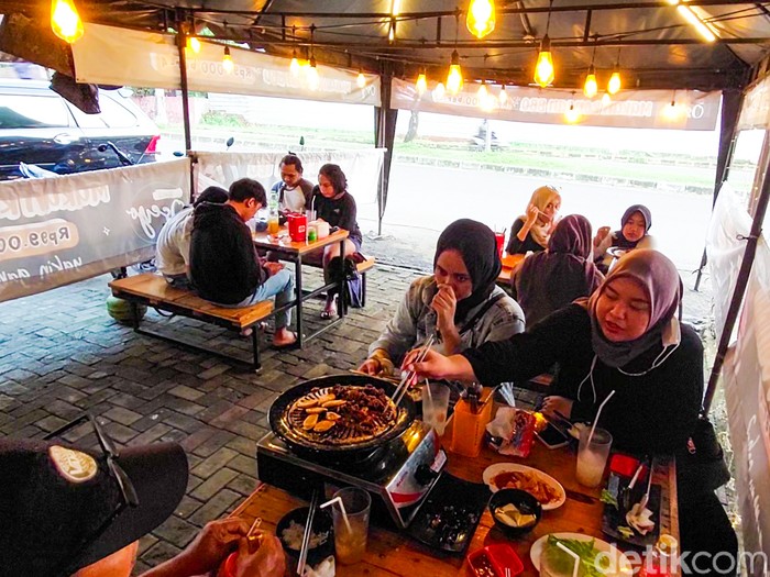 Korean BBQ Murah di Depok. Harganya Hanya Rp 99 Ribu untuk 4 Orang.