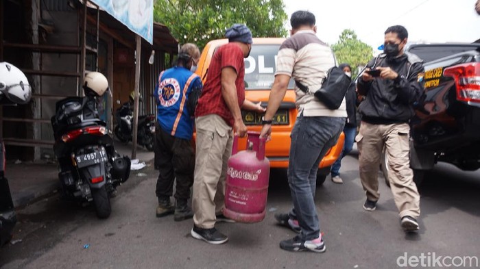 ledakan di mojokerto