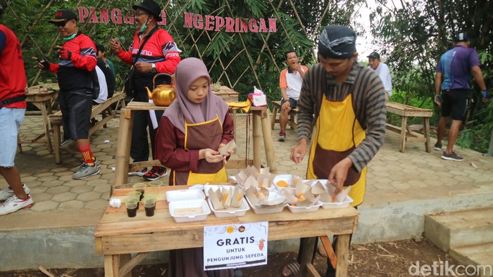 Makan Getuk dan Ngopi  Gratis di Kampung Budaya Piji Wetan Kudus
