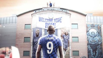 Kembalinya Romelu Lukaku ke Chelsea sudah dinantikan sejak lama oleh para fans sampai ada meme ini. Foto: (Twitter)