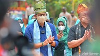 Sandiaga mengunjungi Kampung Patin di Desa Koto Masjid didampingi Gubernur Riau, Syamsuar dan Bupati Kampar, Catur Sugeng. Sandi datang dalam rangkaian Anugerah Desa Wisata Indonesia 2021. Di mana Kampung Patin terpilih menjadi 50 desa wisata terbaik.