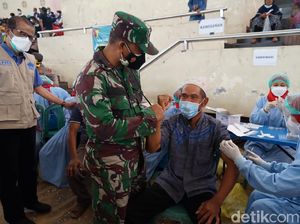 Vaksinasi Terus Digencarkan di Magetan Demi Kejar Level 1