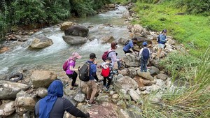 5 Tempat Adem buat Healing yang Bisa Dicapai dengan Motor