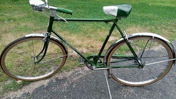 “Selesai menyegarkan sepeda kakekku dari 1971. Sepeda ini dibuat untuk bertahan selamanya.” Foto: Bored Panda