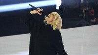Penampilan sederhana Billie Eilish di panggung MTV VMA. Foto: Evan Agostini/ Invision/AP/Evan Agostini
