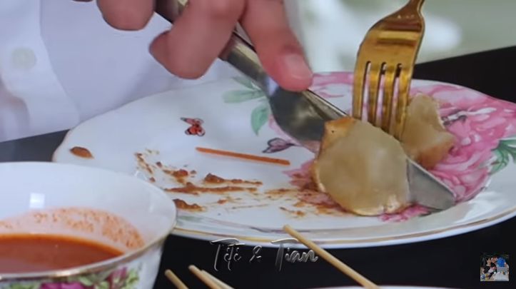 Nostalgia Jajanan SD, Christian Sugino Gak Pernah Makan Cilor