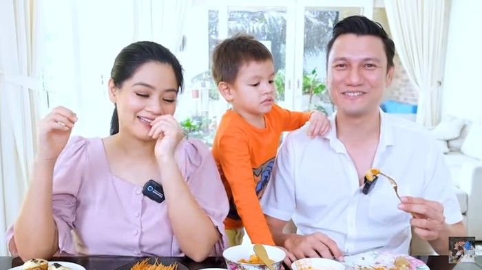 Christian Sugiono gak perna makan cilor Nostalgia Jajanan SD, Christian Sugino Gak Pernah Makan Cilor