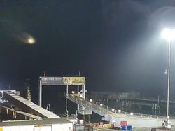 Detik-detik Meteor Lintasi Langit Inggris