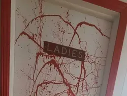 Deretan Foto Kesalahan Desain yang Bikin Ngakak