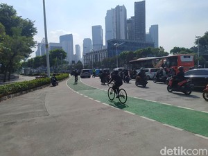 Polisi Putar Balik Mobil Pelat Genap di Gage Sudirman Agar Tak Kena e-TLE
