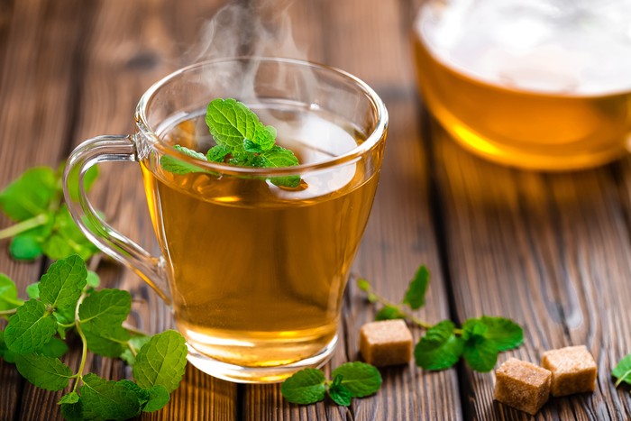 Jangan Khawatir, Lapisan Lilin Pada Teh Panas Aman Diminum