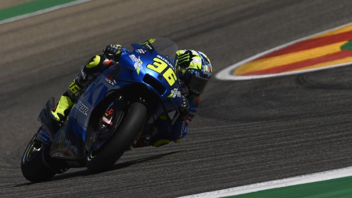 MotoGP rider Joan Mir of Spain rides through a corner Alcaniz Aragon Moto GP race at the MotorLand Aragon circuit, in Alcaniz, Spain Sunday, Sept. 12, 2021. (AP Photo/Jose Breton)