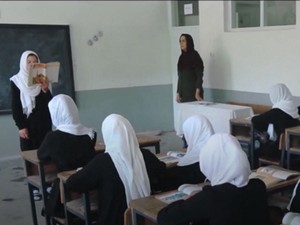 Taliban Bakal Isi Kabinet Pemerintahan dengan Perempuan