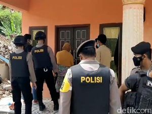 Pascaledakan di Pasuruan, Polisi Sisir Rumah Warga Cari Bahan Peledak
