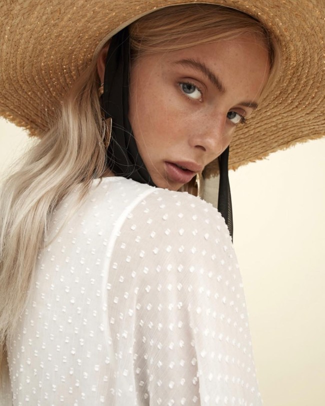 Dikatakan jika mantan istri Evra, Sandra, mengetahui hubungan suaminya dengan sang model ketika Margaux mengunggah foto-foto yang diambil di rumah keluarga mereka. Foto: Instagram @margauxalexandra