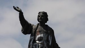 Dianggap Penjajah, Patung Christopher Columbus di Meksiko Diganti