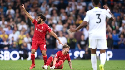 Momen Harvey Elliott Mengerang Kesakitan Usai Ditekel Pascal Struijk