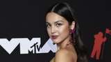 Gaya Para Selebriti di Red Carpet MTV VMA 2021