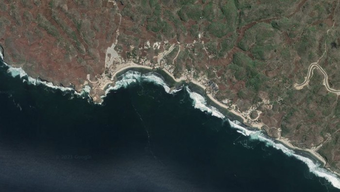 Pantai Ngandong Gunungkidul dari udara