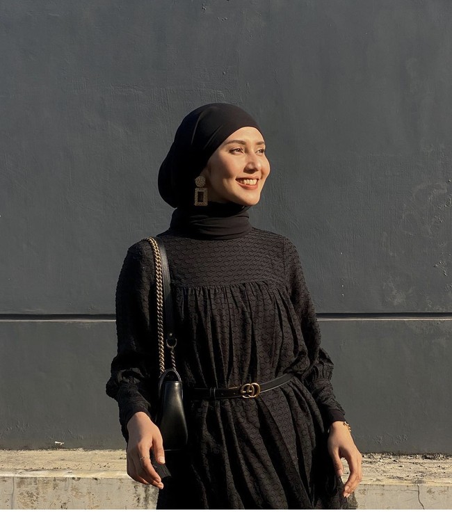 Ketika menjalani proses syuting, Rara Nawangsih merasa ia sangat bahagia dan menikmati alur cerita yang diberikan. Dan suka kenal akrab dengan beberapa pemain sinetron tersebut. Alhamdulillah banyak sukanya, jadi memang aku itu beberapa sudah mengenal beberapa pemainnya. Dan semua pemain memberikan support untuk aku. Itu yang bikin aku sangat bersyukur, tuturnya. Foto: Dok. Instagram @rara.nawangsih.