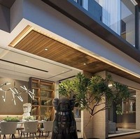 Baru saja merenovasi rumah, Cut Meyriska dan Roger Danuarta juga memutuskan untuk menambahkan fasilitas berupa lift di dalam rumah berlantai 4 miliknya. Lift di rumah Cut Meyriska dan Roger pun memiliki teknologi canggih. Demi keamanan, liftnya itu hanya bisa beroperasi dengan memasukkan pin dan bisa berhenti secara otomatis. Foto: Instagram.com/rogerojey