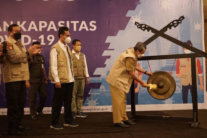Satgas Genjot Kapasitas 1.000 Relawan COVID-19 di Pekanbaru