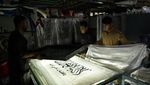 Taliban Berkuasa, Tukang Sablon Banjir Order Bendera