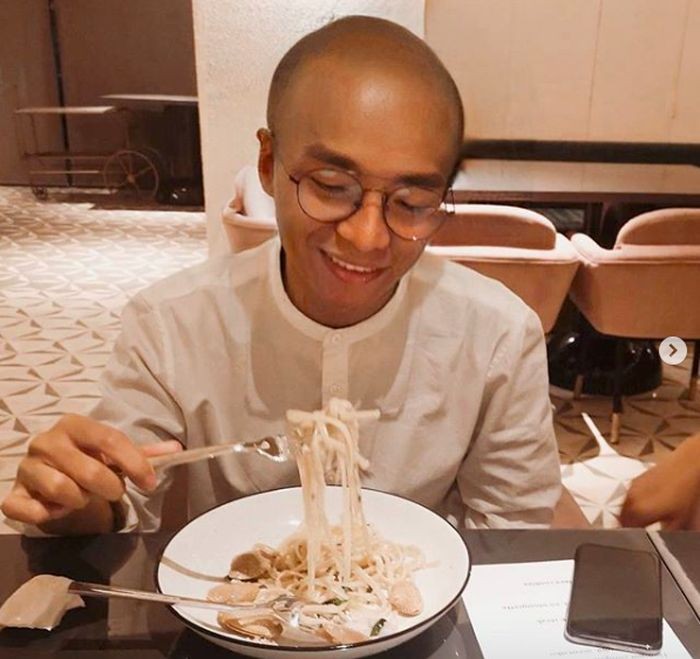 Taqy Malik Begini Gaya Taqy Malik saat Ngopi Bareng Istri