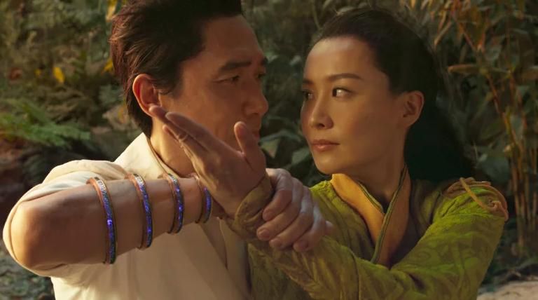 Tony Leung dan Fala Chen di Shang-Chi