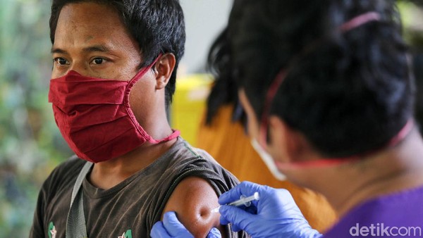 Vaksinasi Terus Digalakkan untuk Kejar Herd Immunity