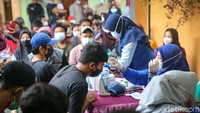 Sebanyak 350 dosis vaksin akan disuntikan kepada masyarakat di lokasi tersebut.
