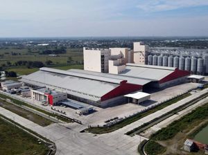 Canggih, Pabrik Ini Bakal Manfaatkan PLTS Atap
