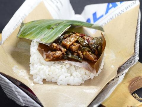 Fakta Menarik Nasi Kucing yang Menjadi Sajian Khas Angkringan