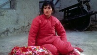 Gong Li memulai debutnya dengan film Red Shorgum (1987) yang digarap oleh Zhang Yimou. Dok. Ist