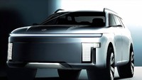 Beberapa bulan kemudian, dilaporkan juga bahwa saudaranya Kia, Hyundai, juga berencana meluncurkan SUV listrik  andalannya Ioniq 7. Sebuah laporan telah muncul bahwa SUV listrik ukuran penuh Hyundai Ioniq 7 dapat memulai debutnya pada tahun 2024. Foto: Dok. Hyundai
