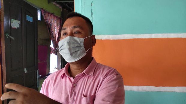 Ketua RT di Palembang, Amran (M Syahbana-detikcom)