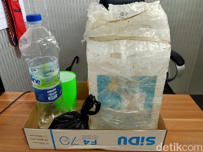 Korban tewas akibat pesta minuman keras (miras) dicampur cairan hand sanitizer bertambah jadi lima orang. Begini momen horor tewasnya para korban. (dok Istimewa)