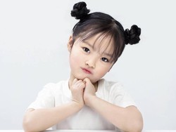 8 Potret Gemas Kwon Yuli, Bocah Korea Langganan Jadi Stiker WhatsApp