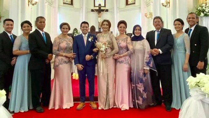 Pemberkatan pernikahan putra Minati Atmanagara, Catra.