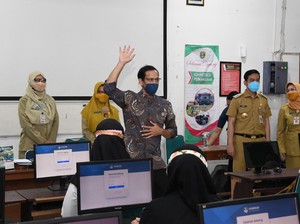 Viral Surat untuk Nadiem soal Guru Honorer Lansia Gagal Tes PPPK