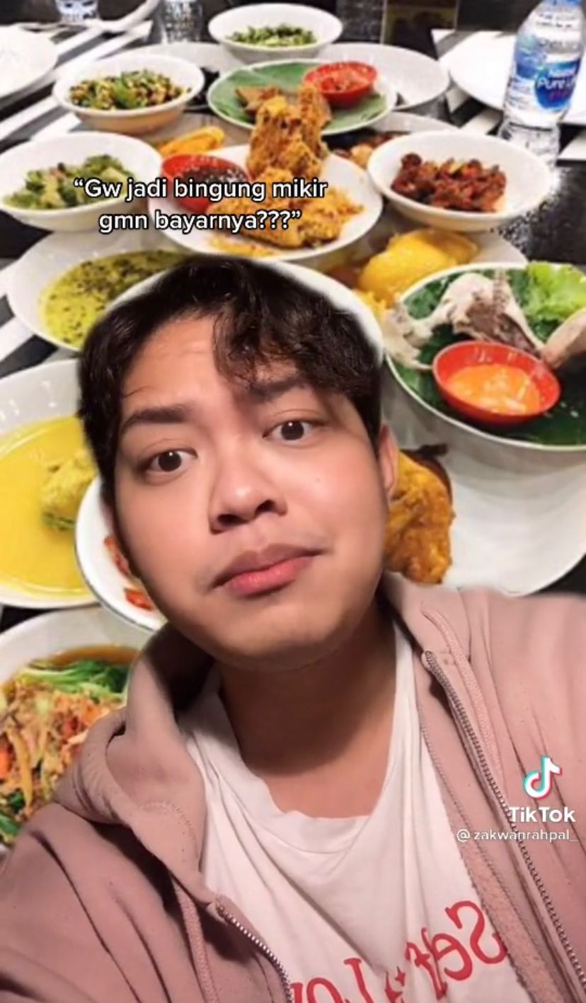 Orang Malaysia Ini Kaget Saat Pertama Kali Makan Nasi Padang di Indonesia