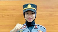 Ipda Nadya Ayu kini masih berstatus lajang alias jomblo.