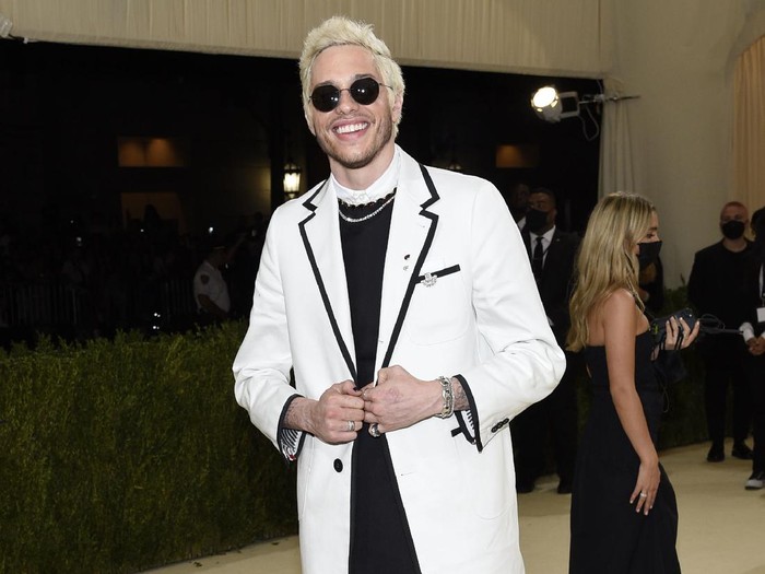 Pete Davidson attends The Metropolitan Museum of Arts Costume Institute benefit gala celebrating the opening of the 