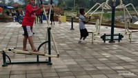 Fitnes outdoor yang bebas untuk digunakan.