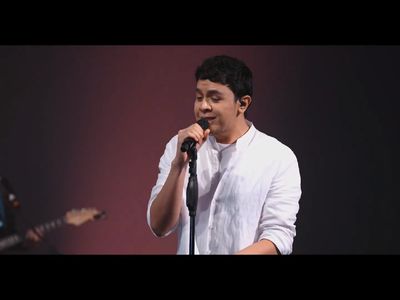 Menyaksikan Tulus yang Terlalu Rindu