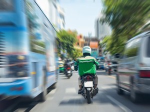 Aturan Tarif Ojol Antar Barang & Makanan Lagi Digarap, Ini Bocorannya
