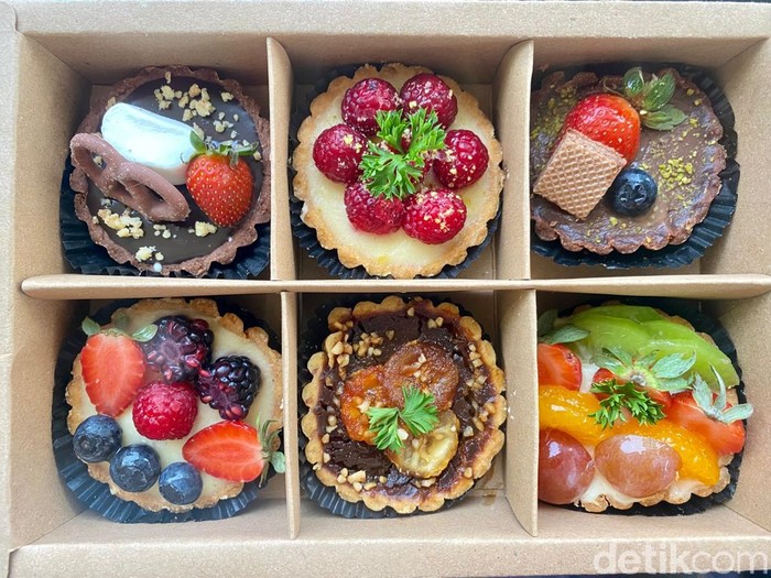 Emily's Bakehouse: Tart Buah ala Korea yang Cantik dan Manis Segar! Emily's Bakehouse: Tart Buah ala Korea yang Cantik dan Manis Segar!