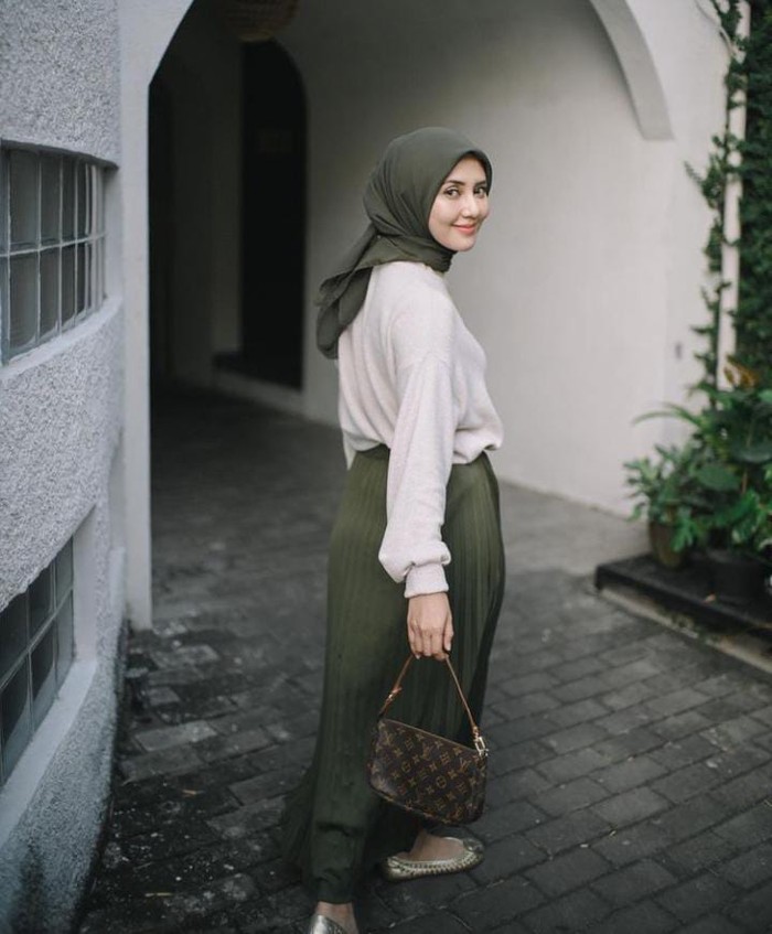 Rawa Nawangsih, Mama Sofia 'Ikatan CInta' yang Lagi Viral